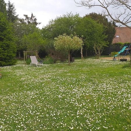 Le Jardin De Josseline 호텔 엉부와스 외부 사진